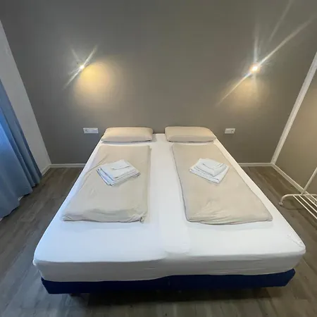 Διαμέρισμα Stayrelax24 *